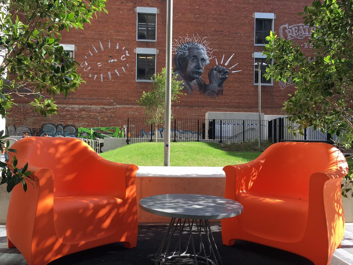 Student Village Melbourne Exterior foto
