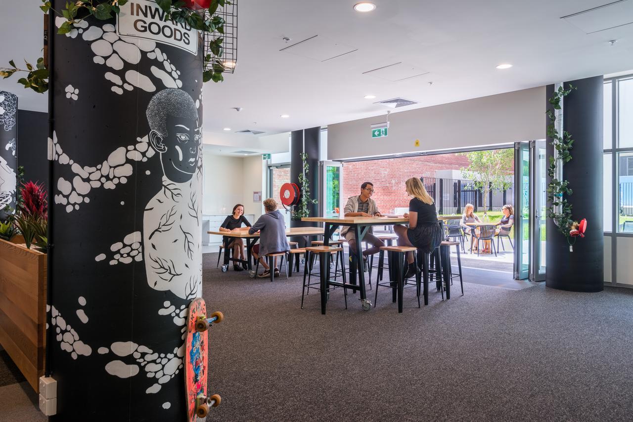 Student Village Melbourne Exterior foto