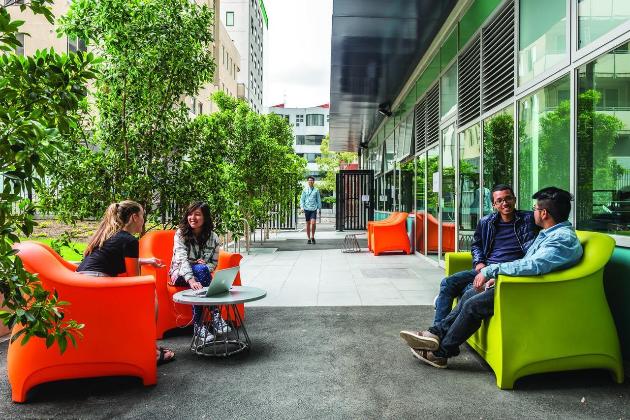 Student Village Melbourne Exterior foto