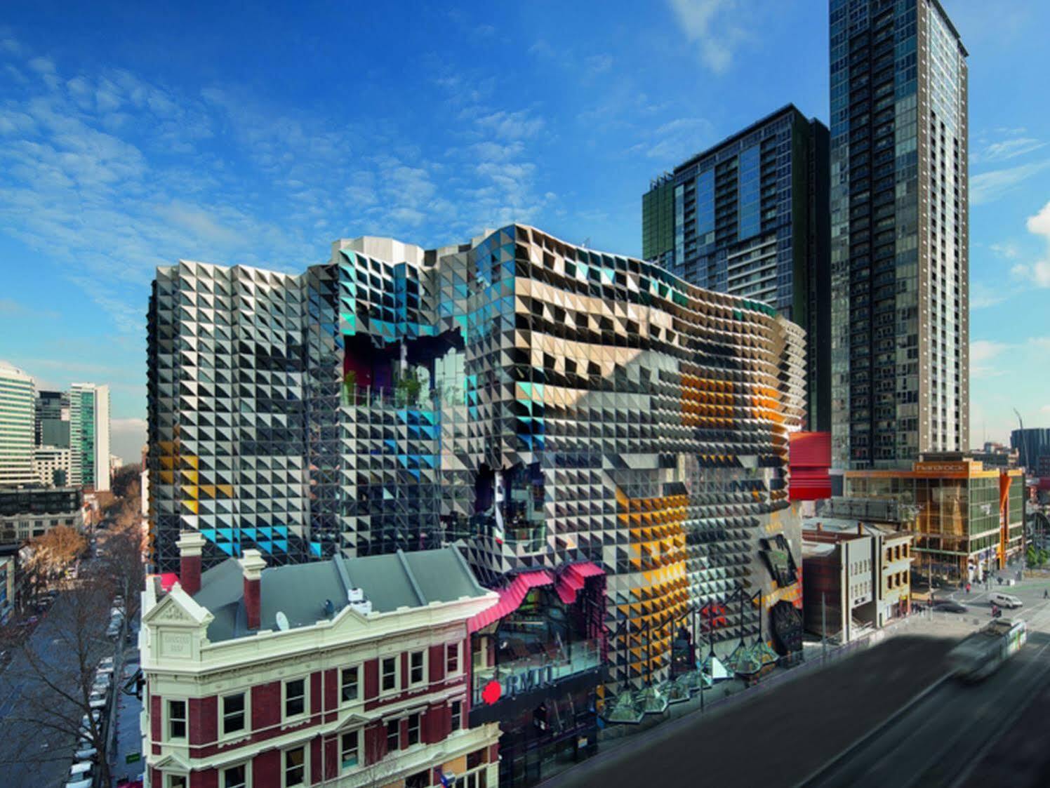 Student Village Melbourne Exterior foto